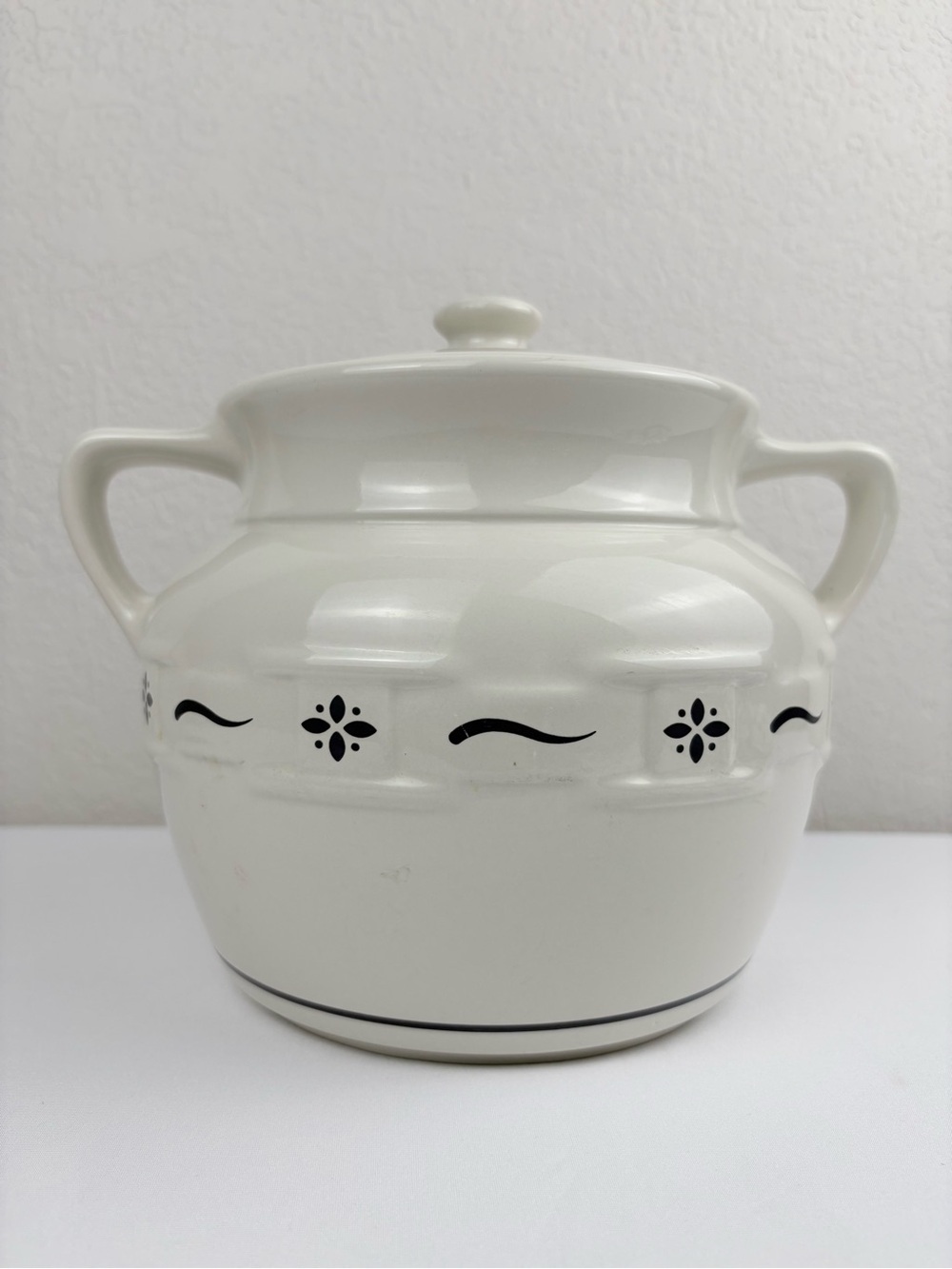 Longaberger Woven Traditions Classic Blue Cookie Jar/Bean Pot with Handles & Lid